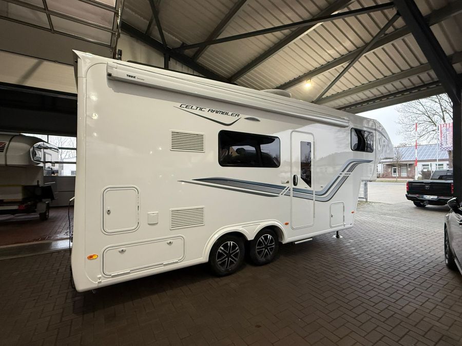 Fifth Wheel Co Celtic Rambler